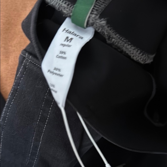 HALARA Women's Black Flare & Wide Leg Jeans - Picture 3 of 3